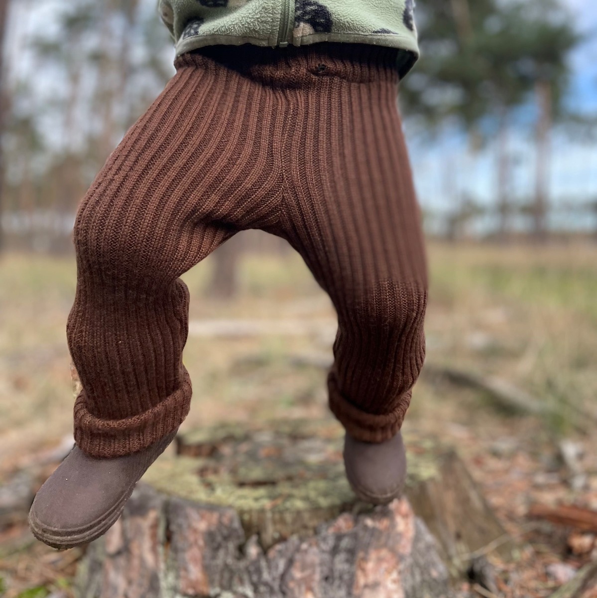 Detské pletené legíny Fusakle MERINO hnedé
